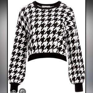 Alice + Olivia Black and White Houndstooth Sweater